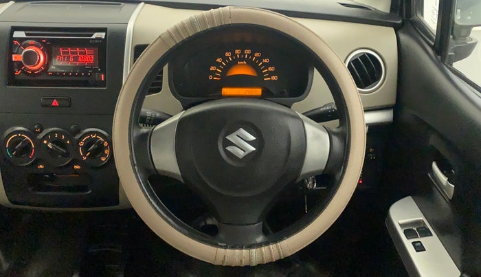 2015 Maruti Wagon R 1.0 LXI CNG, CNG, Manual, 30,014 km, Steering Wheel Close Up