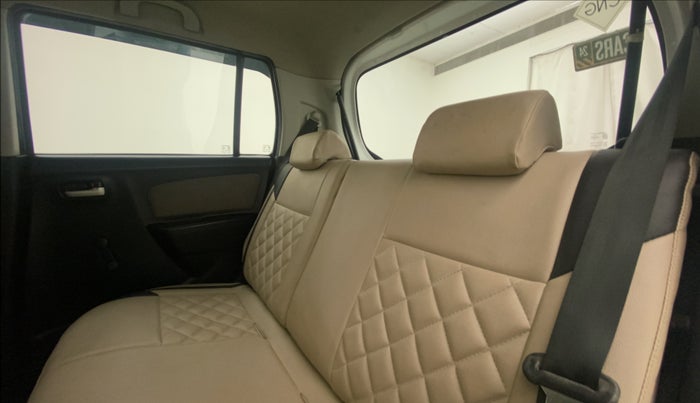 2015 Maruti Wagon R 1.0 LXI CNG, CNG, Manual, 30,014 km, Right Side Rear Door Cabin