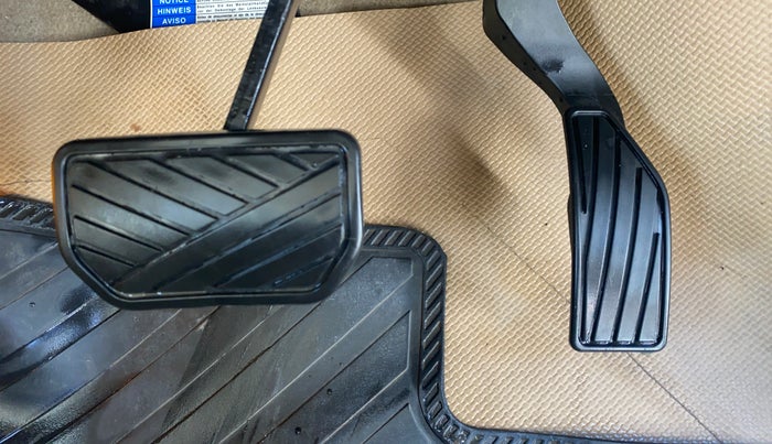 2017 Maruti Ertiga VXI AT, Petrol, Automatic, 15,474 km, Pedals