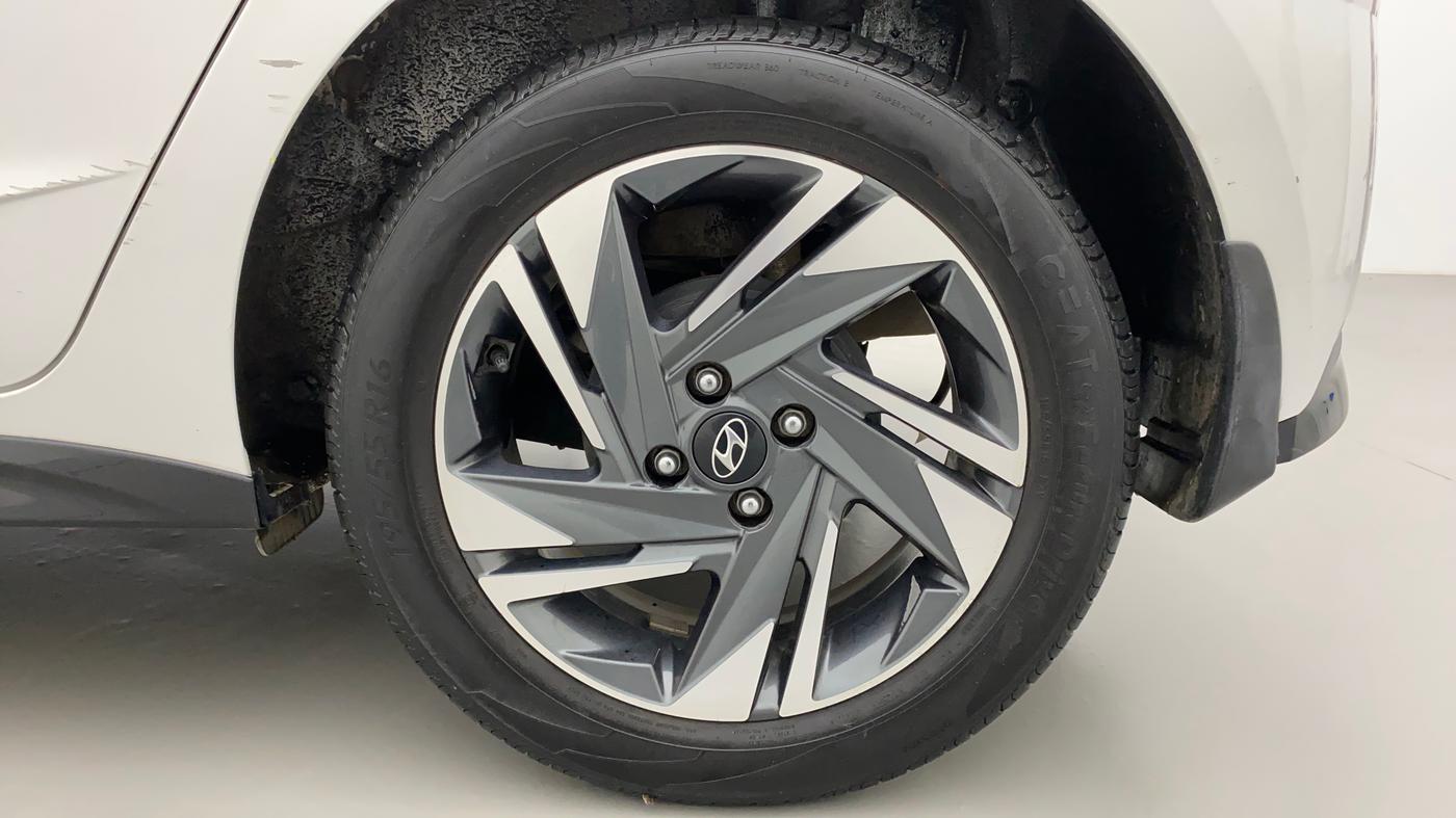 2021 Hyundai NEW I20 ASTA (O) 1.2 MT, Petrol, Manual, 23,738 km, Left Rear Wheel