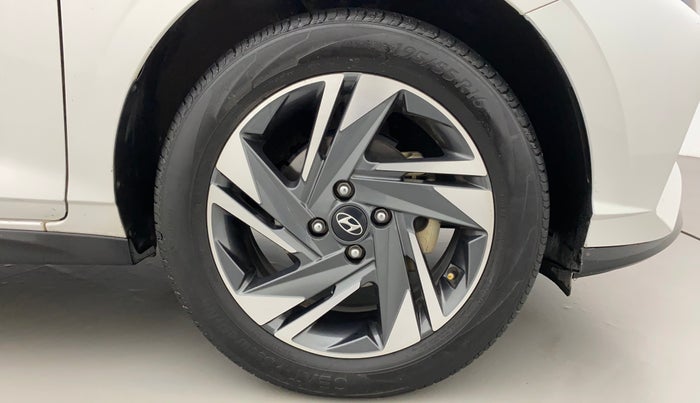 2021 Hyundai NEW I20 ASTA (O) 1.2 MT, Petrol, Manual, 23,738 km, Right Front Wheel