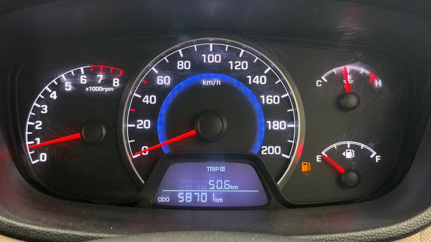 2015 Hyundai Grand i10 SPORTZ 1.2 KAPPA VTVT, Petrol, Manual, 58,650 km, Odometer Image