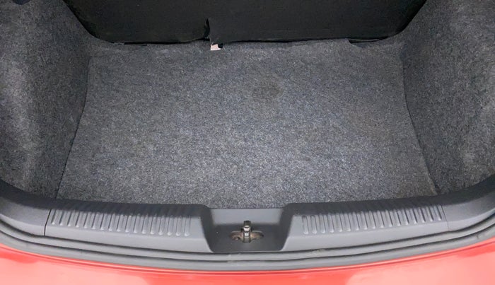 2021 Volkswagen Polo COMFORTLINE 1.0L TSI, Petrol, Manual, 46,522 km, Boot Inside