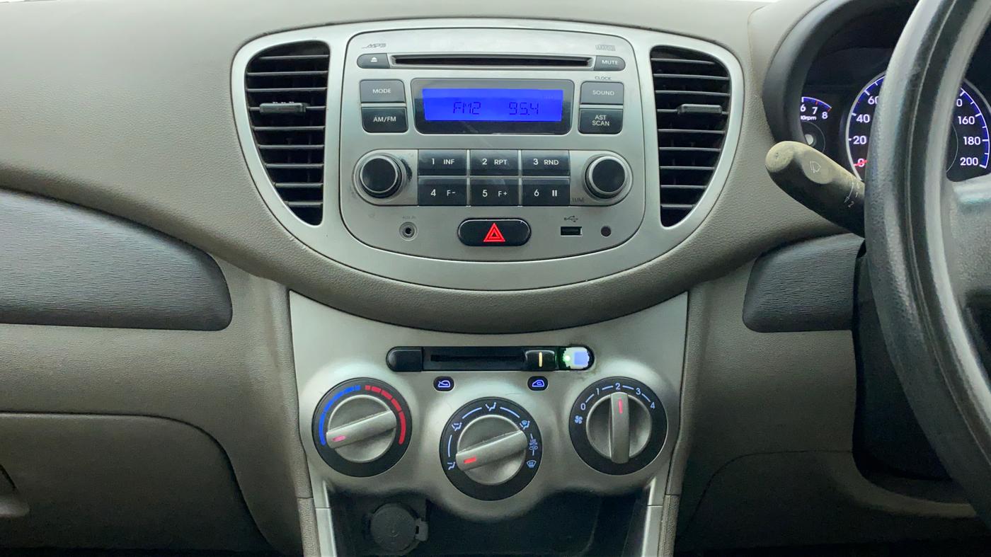2011 Hyundai i10 MAGNA 1.2 KAPPA2, Petrol, Manual, 72,861 km, Air Conditioner