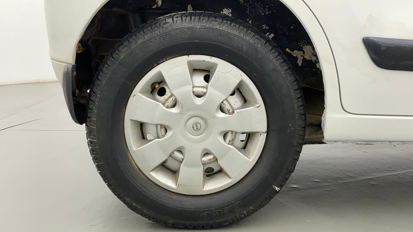 2018 Maruti Wagon R 1.0 LXI CNG OPT, CNG, Manual, 98,065 km, Right Rear Wheel