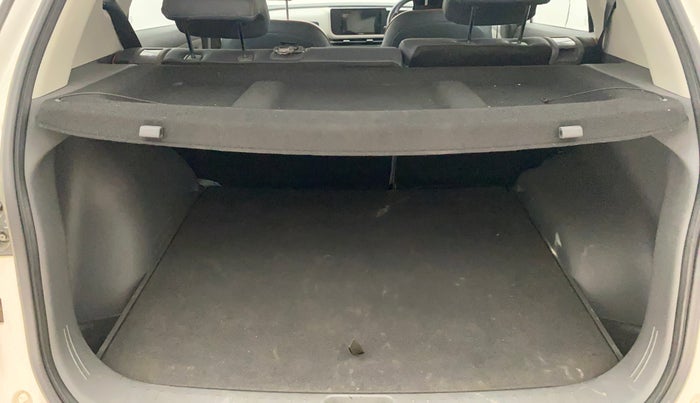 2024 Hyundai Creta E 1.5 PETROL, Petrol, Manual, 20,038 km, Boot Inside