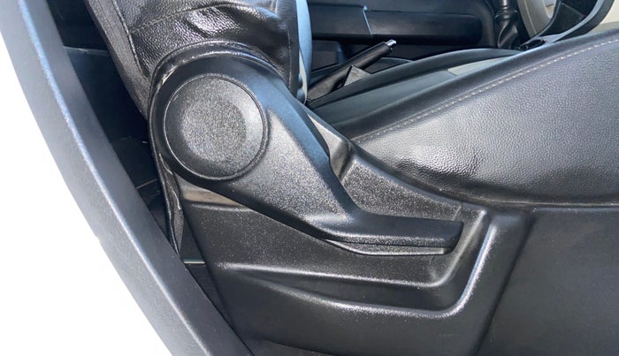 2021 Maruti New Wagon-R VXI 1.0, Petrol, Manual, 17,277 km, Driver Side Adjustment Panel