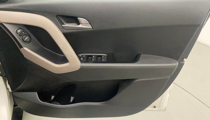 2017 Hyundai Creta SX PLUS AT 1.6 PETROL, Petrol, Automatic, 91,142 km, Driver Side Door Panels Control