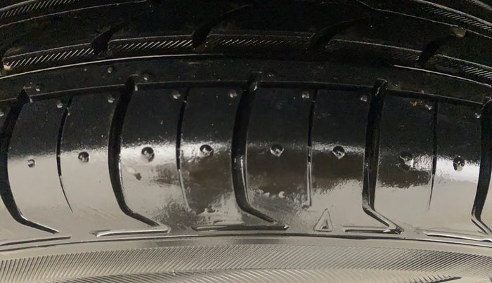 2023 Honda Amaze 1.2L I-VTEC VX CVT, Petrol, Automatic, 5,709 km, Right Rear Tyre Tread