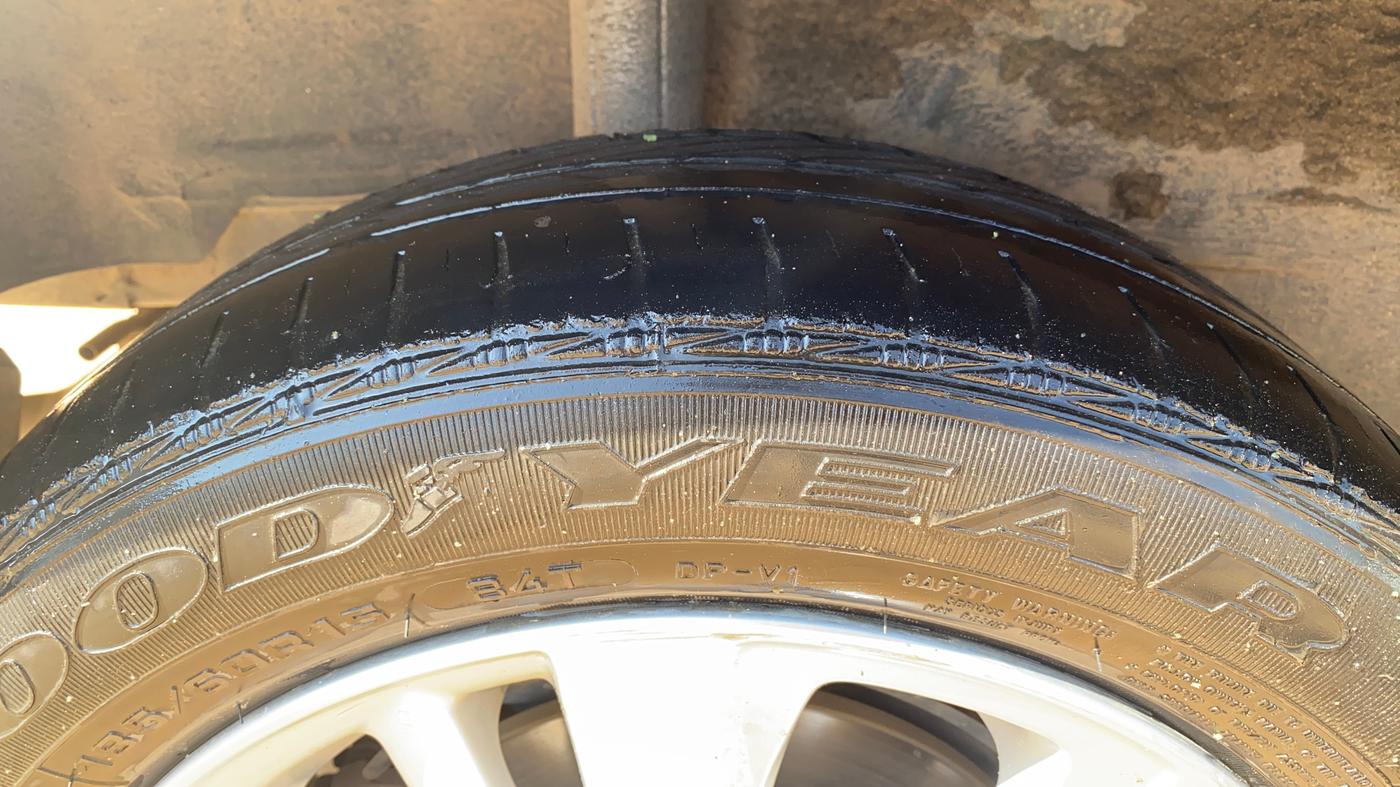 2018 Toyota YARIS VX CVT, Petrol, Automatic, 66,129 km, Right Rear Tyre Tread