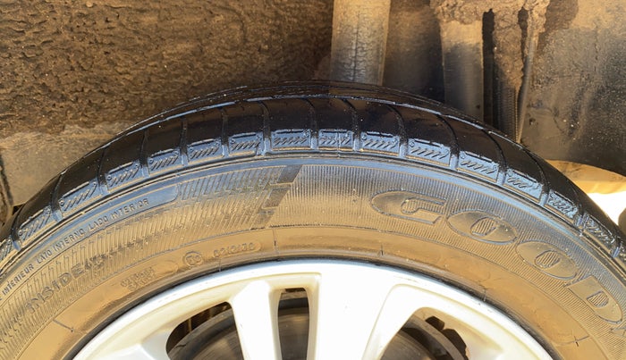 2018 Toyota YARIS VX CVT, Petrol, Automatic, 66,058 km, Left Rear Tyre Tread