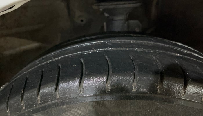 2020 Maruti New Wagon-R LXI CNG 1.0, CNG, Manual, 36,085 km, Right Front Tyre Tread