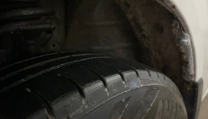 2020 Maruti New Wagon-R LXI CNG 1.0, CNG, Manual, 36,085 km, Left Front Tyre Tread