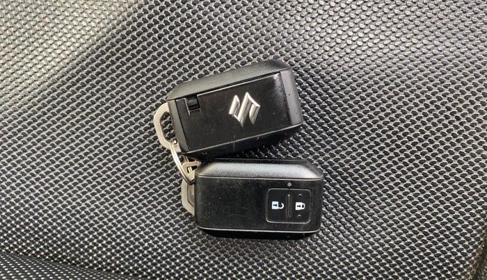 2019 Maruti Baleno ZETA PETROL 1.2, Petrol, Manual, 25,846 km, Key Close Up