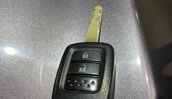 2017 Honda Jazz 1.2L I-VTEC VX, Petrol, Manual, 24,489 km, Key Close Up