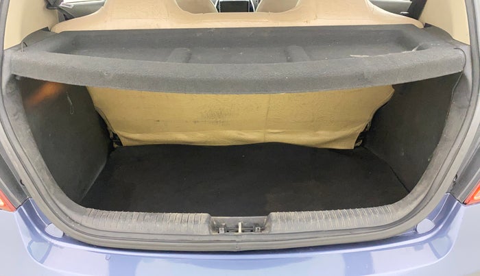 2013 Hyundai i20 MAGNA (O) 1.2, Petrol, Manual, 57,185 km, Boot Inside