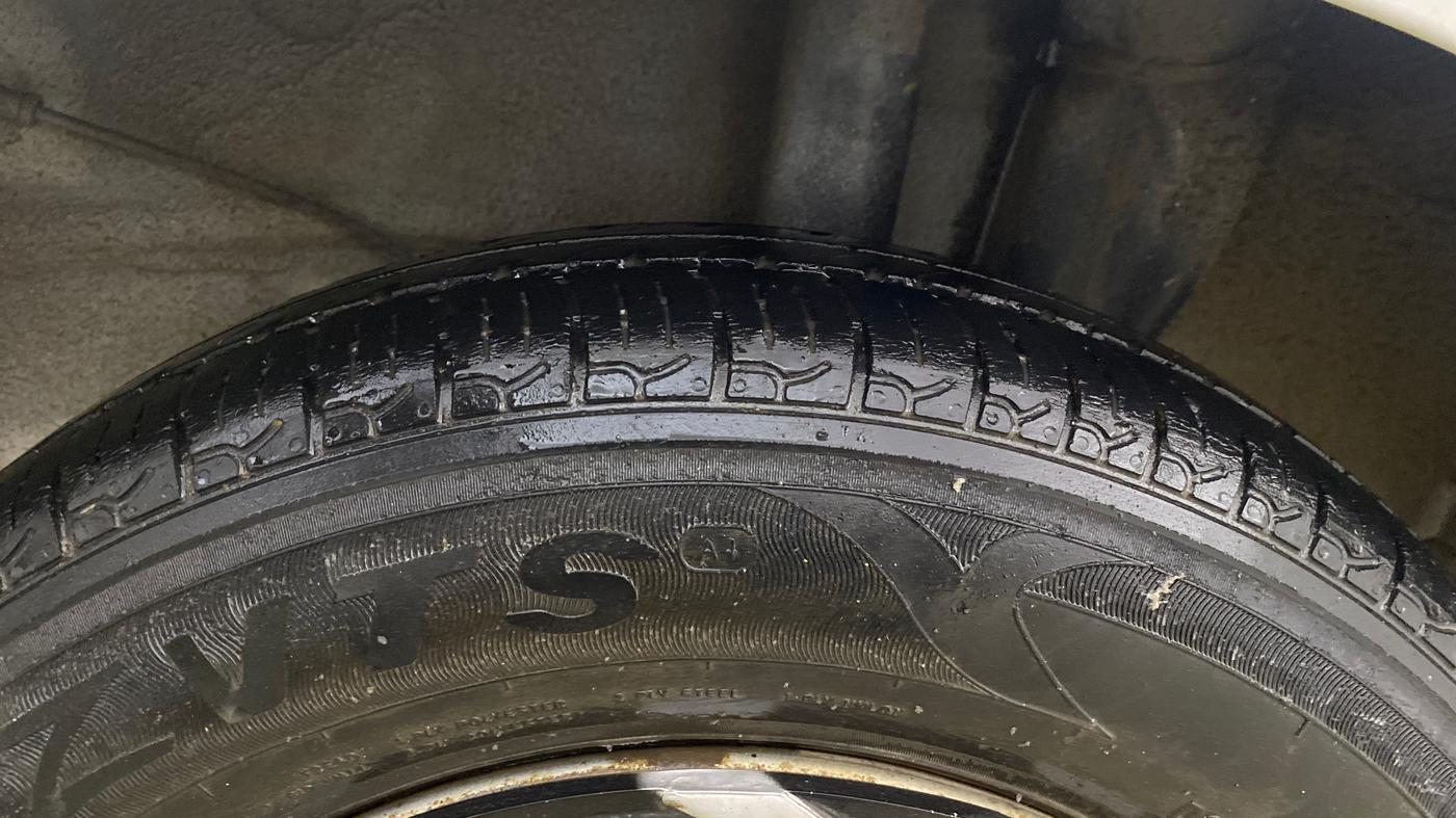 2021 Hyundai NEW SANTRO SPORTZ EXECUTIVE MT CNG, CNG, Manual, 33,212 km, Left Rear Tyre Tread