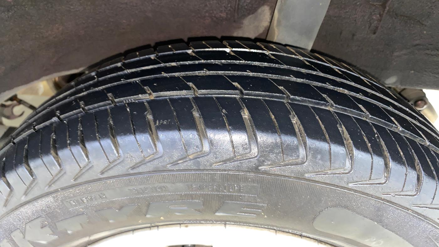 2018 Renault Kwid RXT 1.0 (O), Petrol, Manual, 56,430 km, Left Rear Tyre Tread