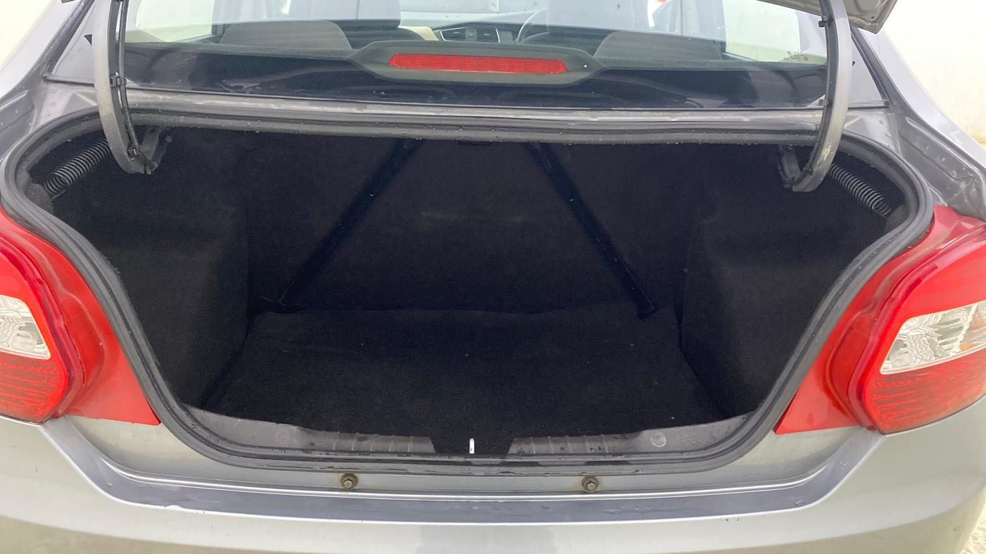 2017 Tata Zest XMS 75PS DIESEL, Diesel, Manual, 62,845 km, Boot Inside
