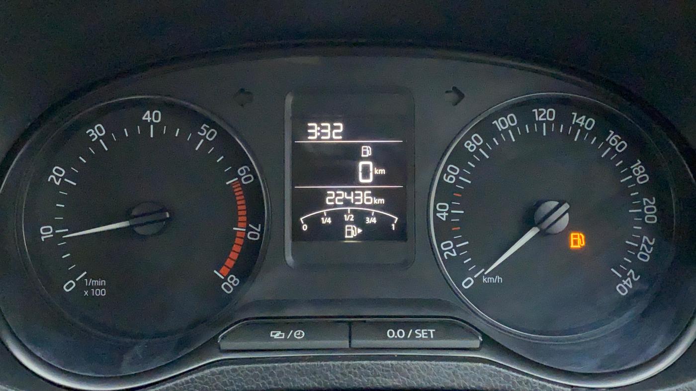2017 Skoda Rapid AMBITION 1.6 MPFI MT, Petrol, Manual, 22,548 km, Odometer Image