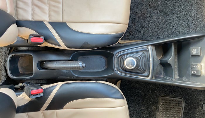 2020 Honda Amaze 1.2L I-VTEC VX, Petrol, Manual, 83,213 km, Gear Lever