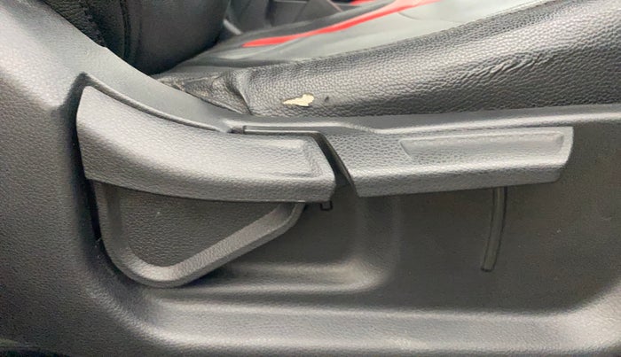 2021 KIA SELTOS HTK PLUS 1.5, Petrol, Manual, 21,130 km, Driver Side Adjustment Panel