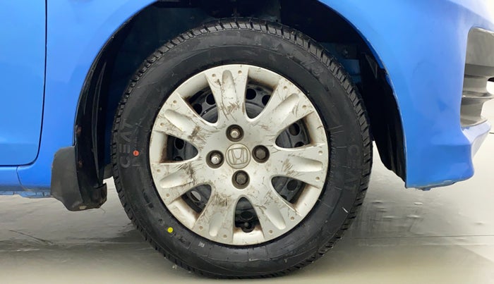 2012 Honda Brio S MT, Petrol, Manual, 85,941 km, Right Front Wheel