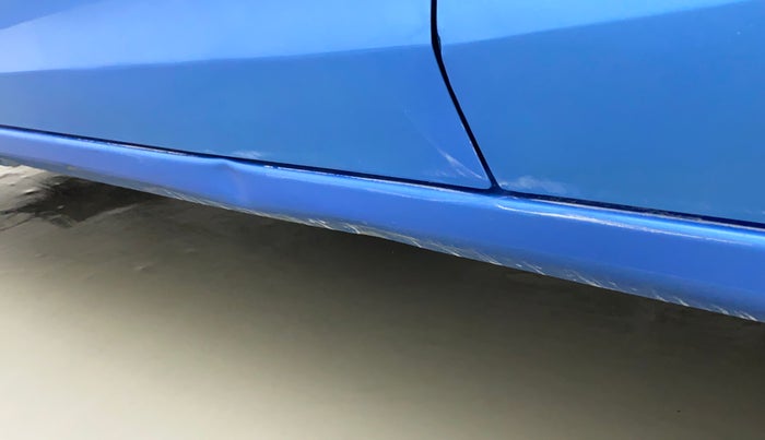 2012 Honda Brio S MT, Petrol, Manual, 85,941 km, Left running board - Slightly dented