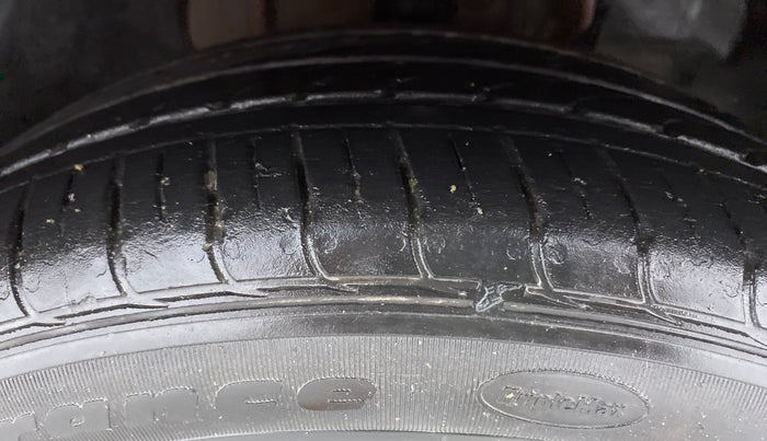 2020 Tata Tiago XZ+ 1.2 Revotron, Petrol, Manual, 20,667 km, Right Front Tyre Tread