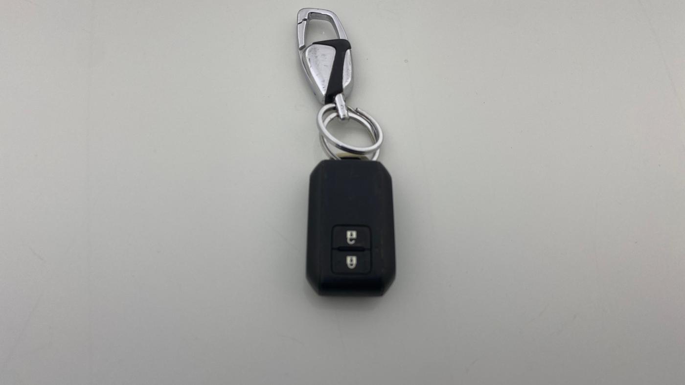 2020 Maruti Ertiga ZXI+ SHVS, Petrol, Manual, 1,01,599 km, Key Close Up