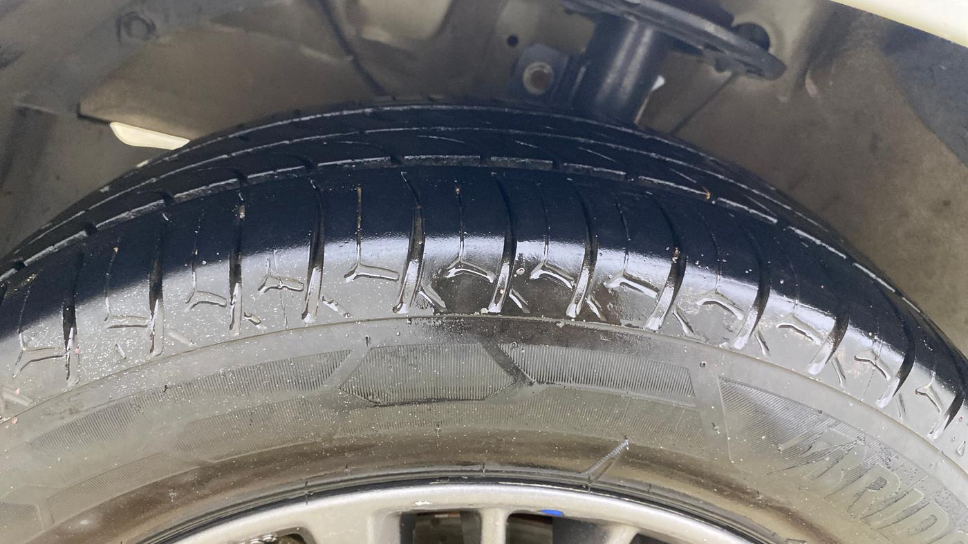2020 Maruti Ertiga ZXI+ SHVS, Petrol, Manual, 1,01,599 km, Left Front Tyre Tread