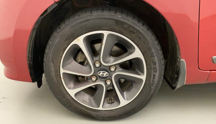 2017 Hyundai Grand i10 SPORTZ (O) AT 1.2 KAPPA VTVT, Petrol, Automatic, 62,721 km, Left Front Wheel