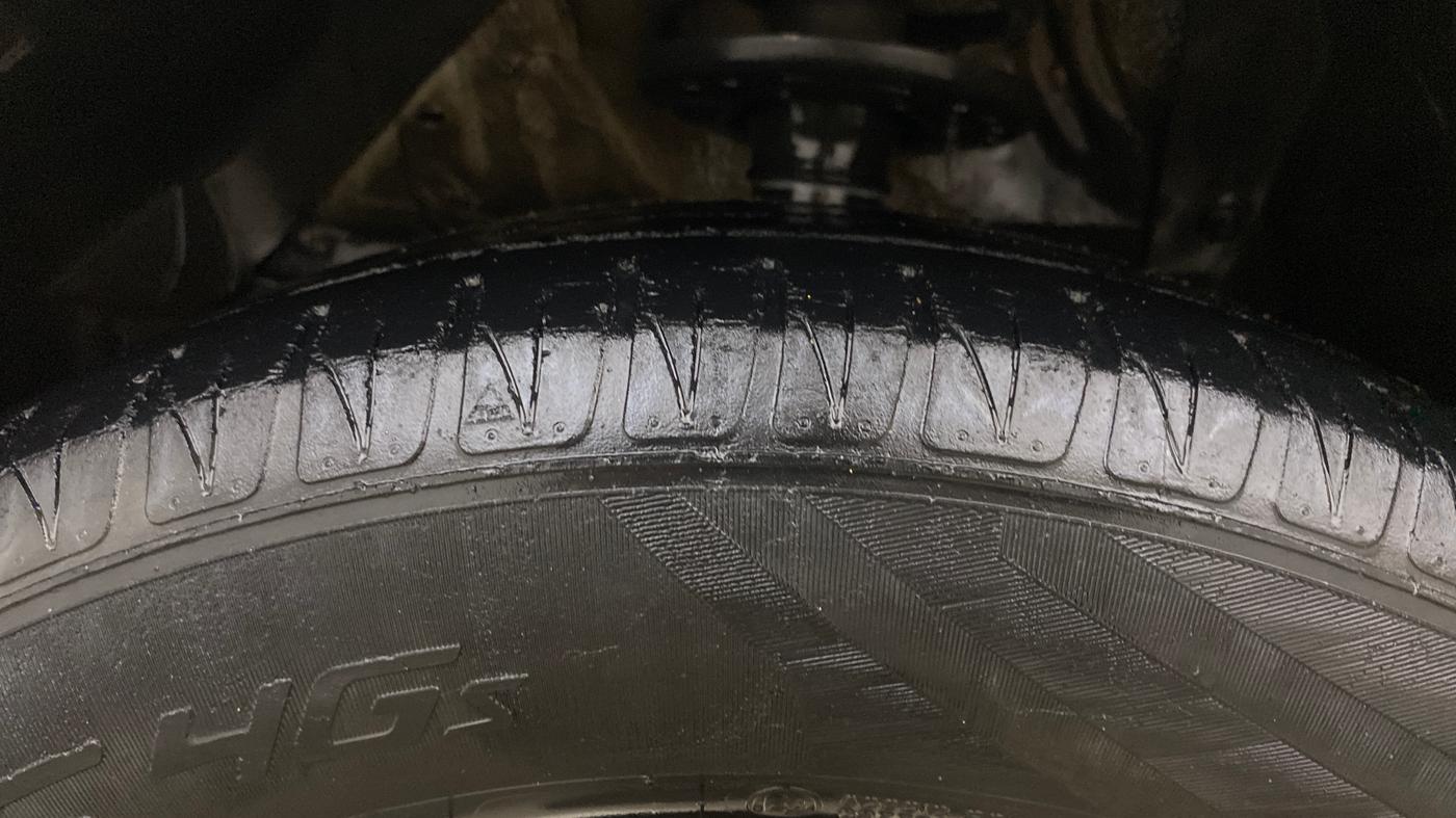 2022 Toyota URBAN CRUISER PREMIUM GRADE AT, Petrol, Automatic, 69,819 km, Left Front Tyre Tread
