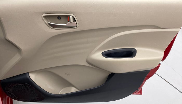 2018 Hyundai NEW SANTRO 1.1 SPORTS AMT, Petrol, Automatic, 17,133 km, Driver Side Door Panels Control