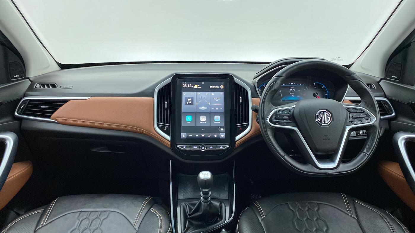 2021 MG HECTOR PLUS SHARP HYBRID PETROL, Petrol, Manual, 9,791 km, Dashboard