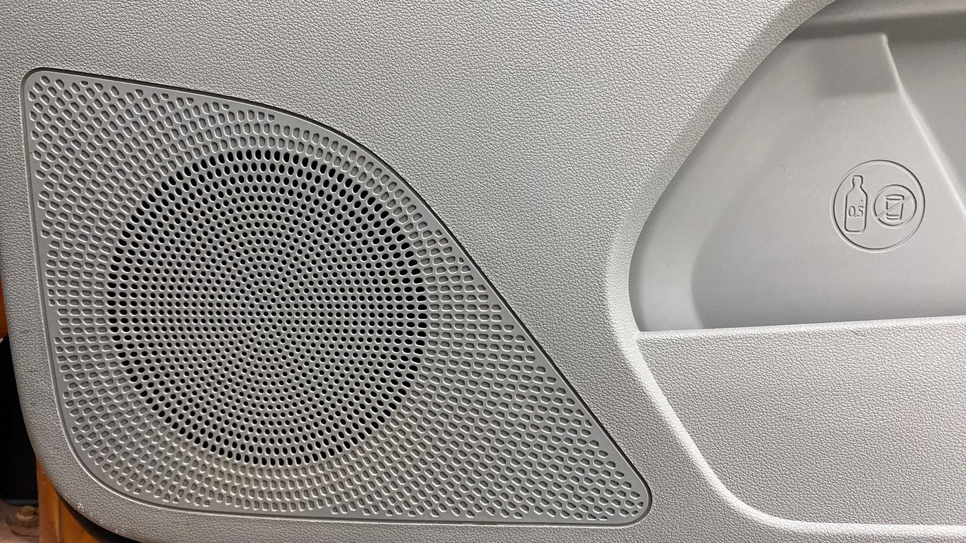2017 Tata Tiago XZA PETROL, Petrol, Automatic, 31,535 km, Speaker