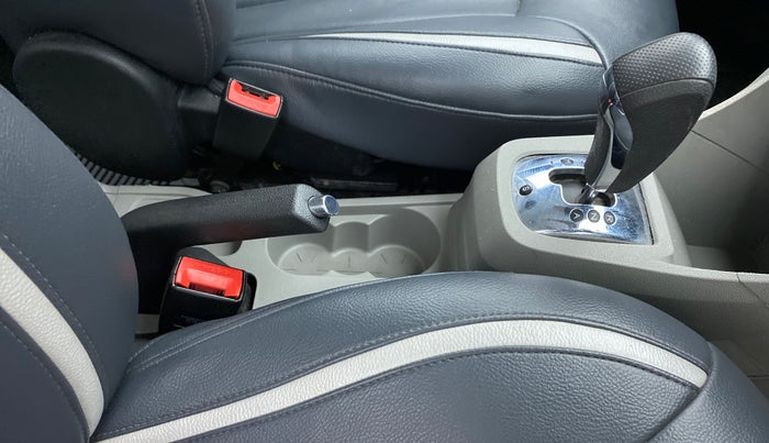 2017 Tata Tiago XZA PETROL, Petrol, Automatic, 31,535 km, Gear Lever