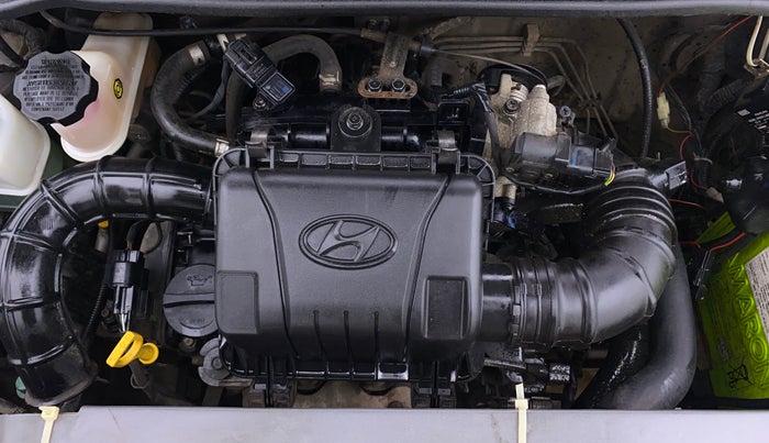 2017 Hyundai Eon MAGNA +, Petrol, Manual, 20,836 km, Engine View