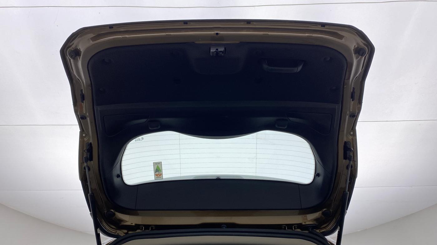 2022 Tata Harrier XZA PLUS JET 2.0L, Diesel, Automatic, 3,922 km, Boot Door Open