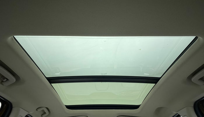 2022 Tata Harrier XZA PLUS JET 2.0L, Diesel, Automatic, 3,922 km, Moonroof/ Sunroof