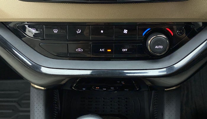 2022 Tata Harrier XZA PLUS JET 2.0L, Diesel, Automatic, 3,922 km, Automatic Climate Control