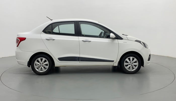 2014 Hyundai Xcent SX 1.2 OPT, Petrol, Manual, 68,311 km, Right Side