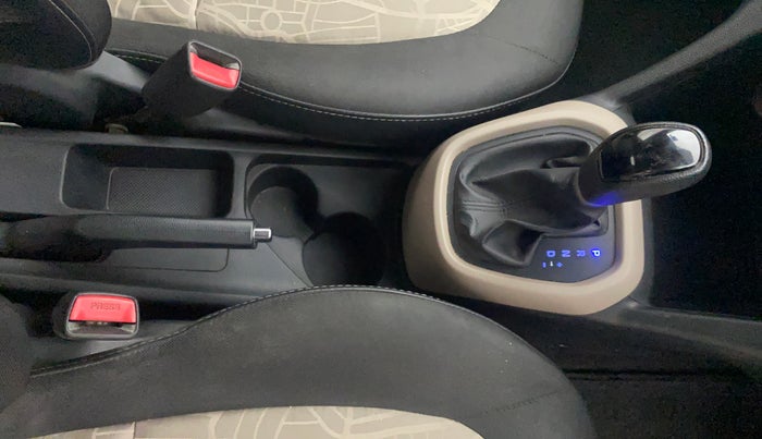 2015 Hyundai Grand i10 ASTA AT 1.2 KAPPA VTVT, Petrol, Automatic, 60,738 km, Gear Lever