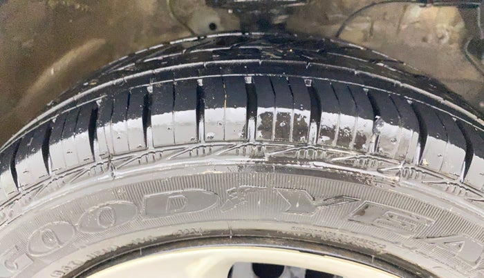 2019 Maruti S PRESSO VXI, Petrol, Manual, 1,10,545 km, Right Front Tyre Tread