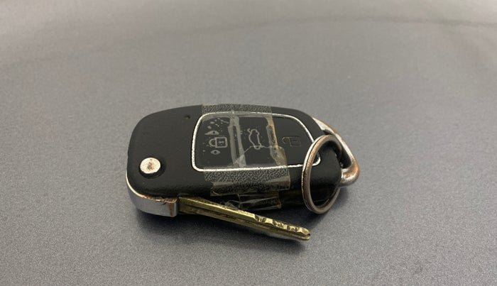 2014 Hyundai i20 SPORTZ 1.2, Petrol, Manual, 60,146 km, Key Close Up