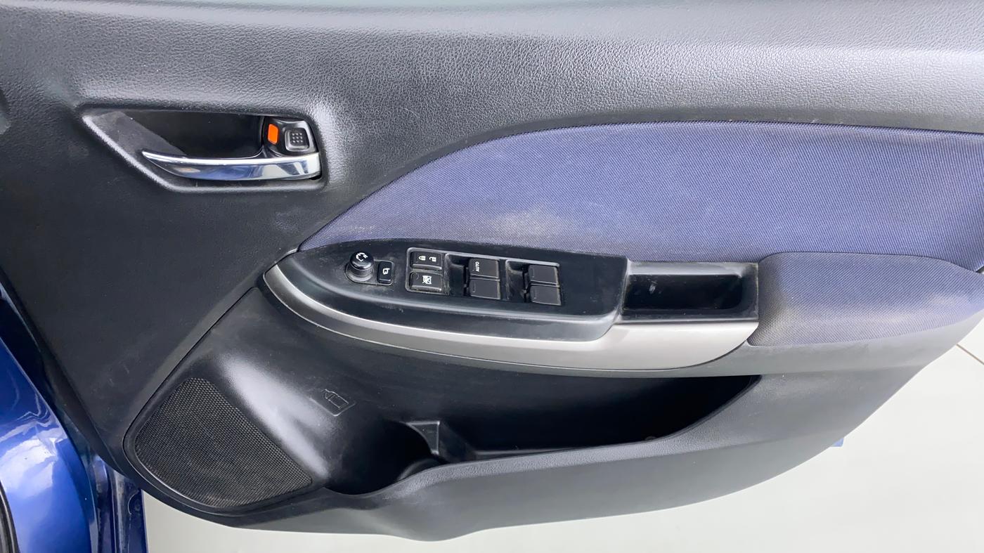2020 Maruti Baleno DELTA 1.2 K12, Petrol, Manual, 38,473 km, Driver Side Door Panels Control