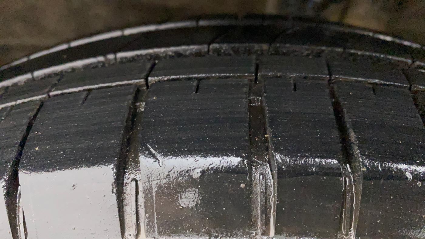 2013 Maruti Wagon R 1.0 LXI, Petrol, Manual, 46,225 km, Left Front Tyre Tread