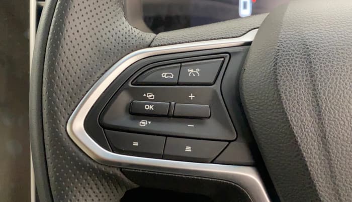 2024 MG HECTOR SAVVY PRO 1.5 TURBO CVT PETROL, Petrol, Automatic, 11,193 km, Adaptive Cruise Control