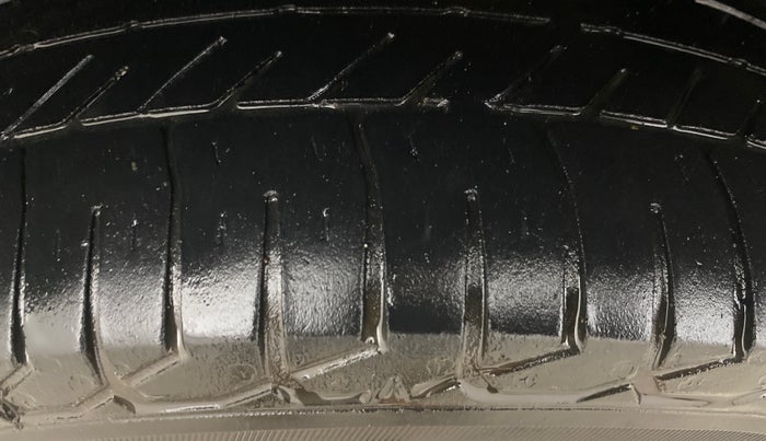 2015 Tata Nano TWIST XE, Petrol, Manual, 43,768 km, Right Rear Tyre Tread