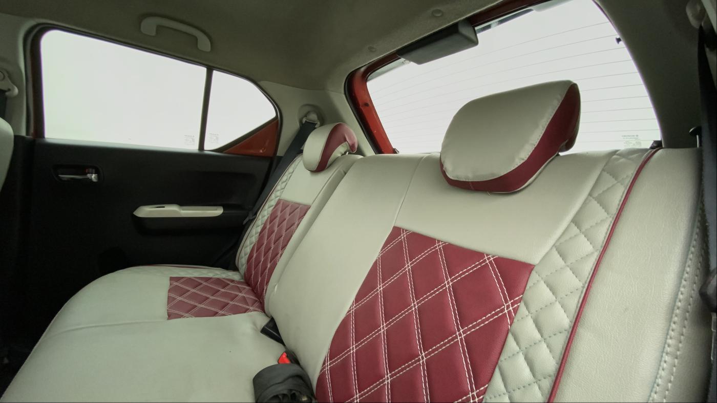 2017 Maruti IGNIS ALPHA 1.3, Diesel, Manual, 58,613 km, Right Side Rear Door Cabin